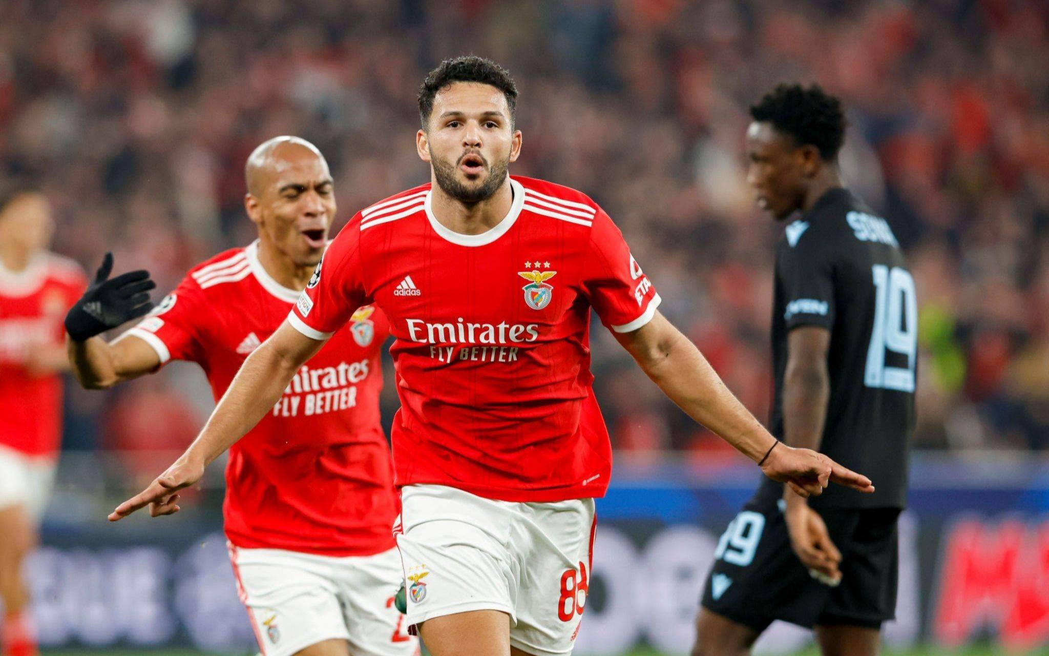 关于国际足球狂热:球队备战心态稳定,战绩斐然的信息 关于国际足球狂热:球队备战心态稳定,战绩斐然的信息