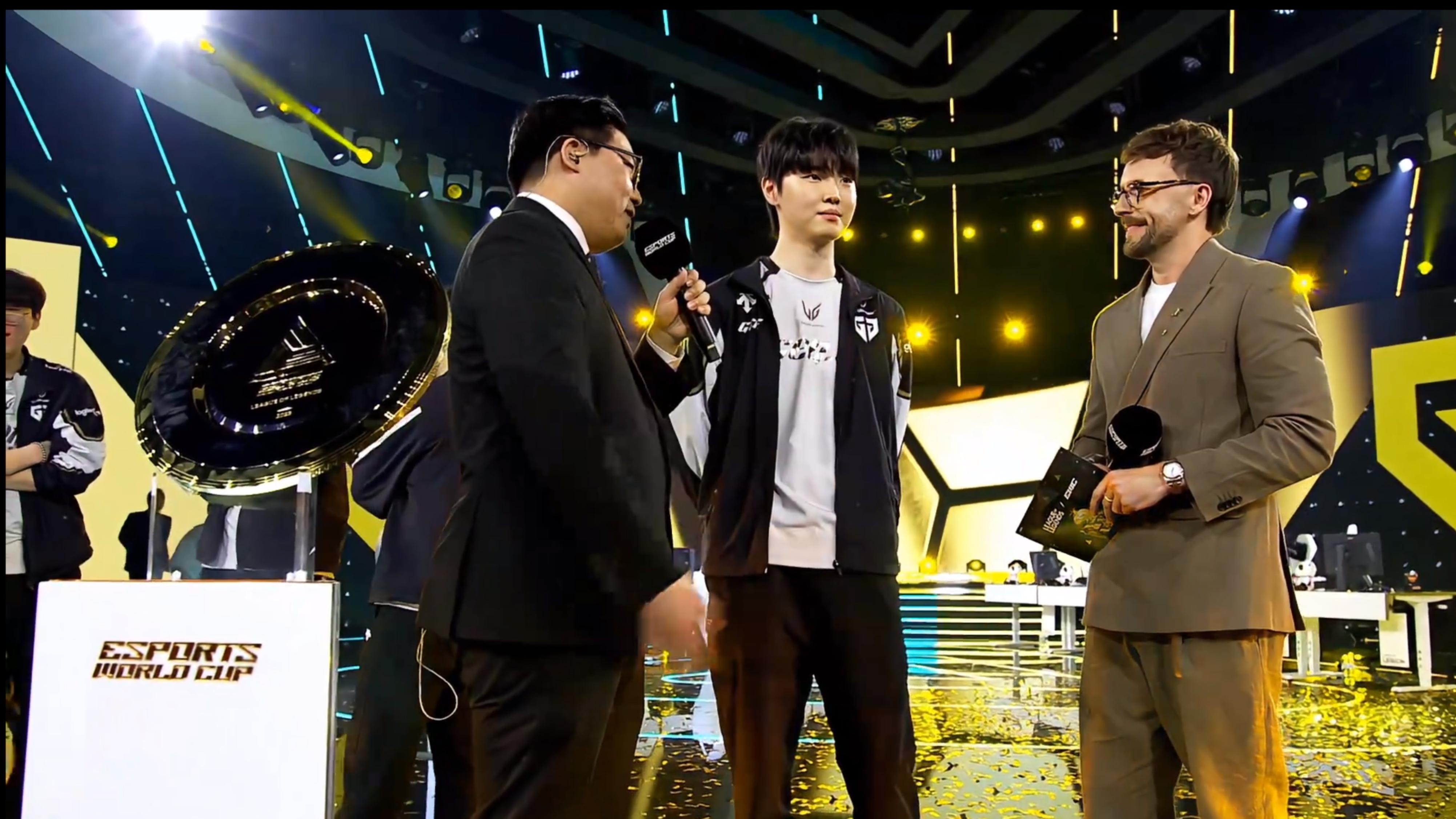 关于HLE轻取G2,Caps完成史诗逆转强强对话2025世界赛,点燃全场激情的信息 关于HLE轻取G2,Caps完成史诗逆转强强对话2025世界赛,点燃全场激情的信息