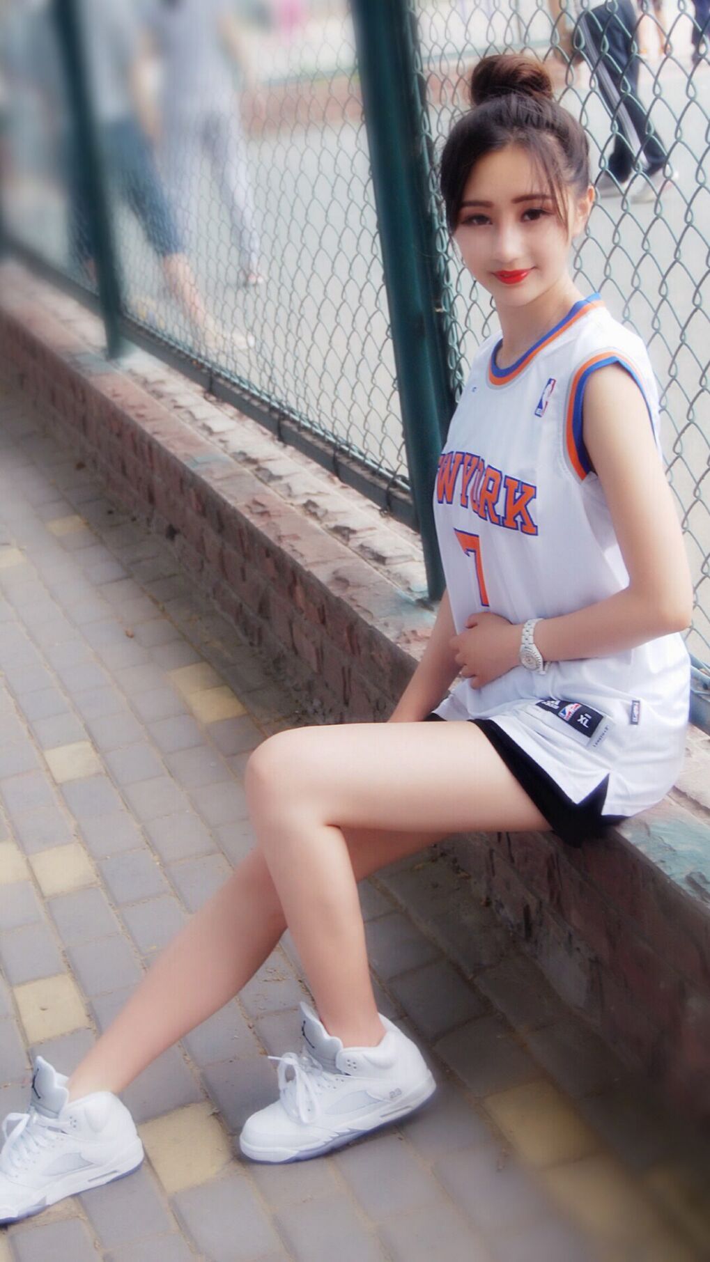 NBA季后赛之夜，东契奇用关键一战完成自我救赎，引领球队迈向新篇章