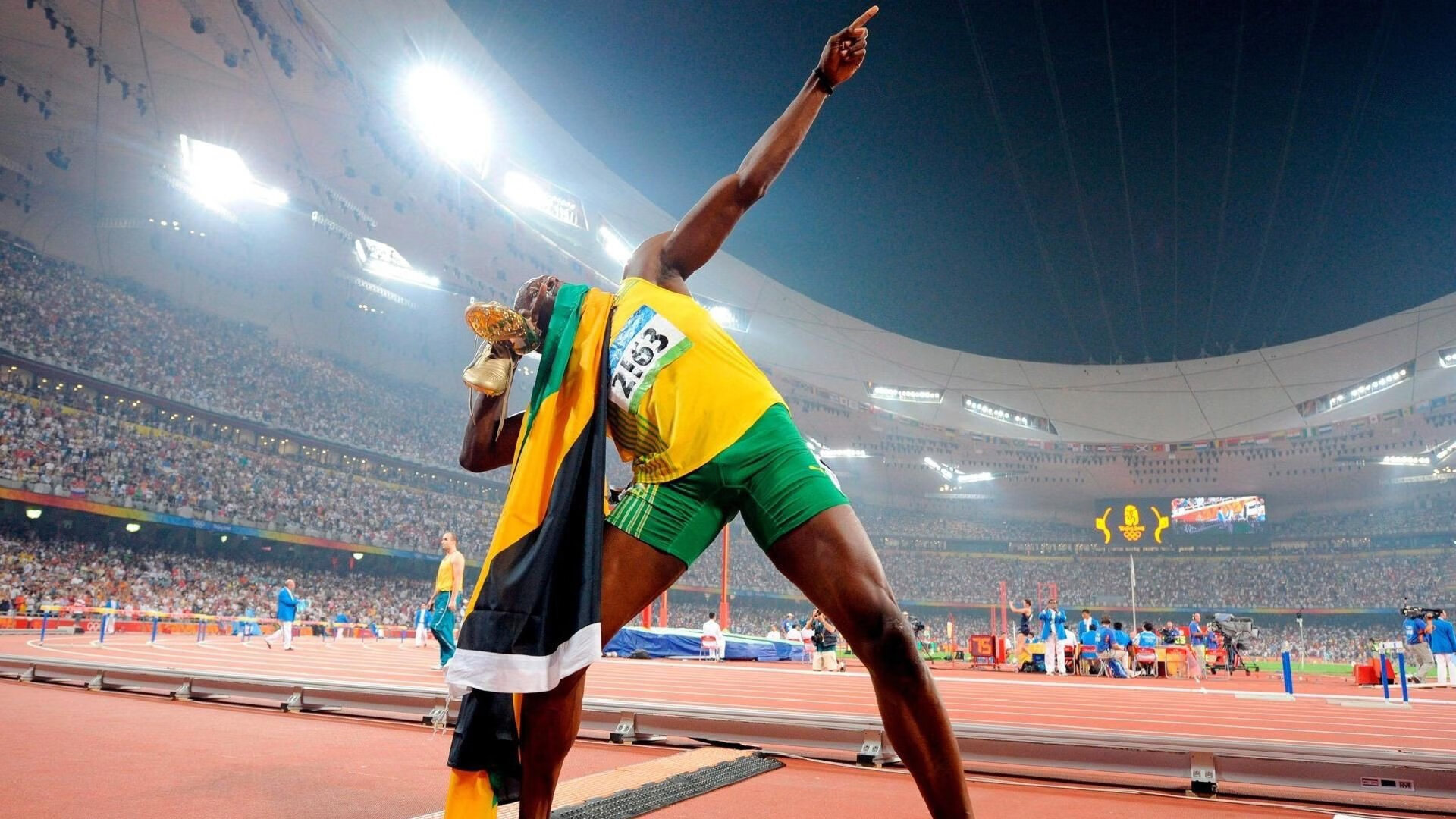 比利时绝境逆袭，赛前被唱衰的他们，用托尼节奏撕碎乌拉圭铁幕